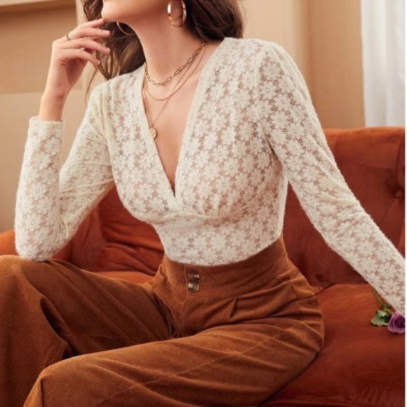 Floral Boho Crop Top - Picture 4 of 7